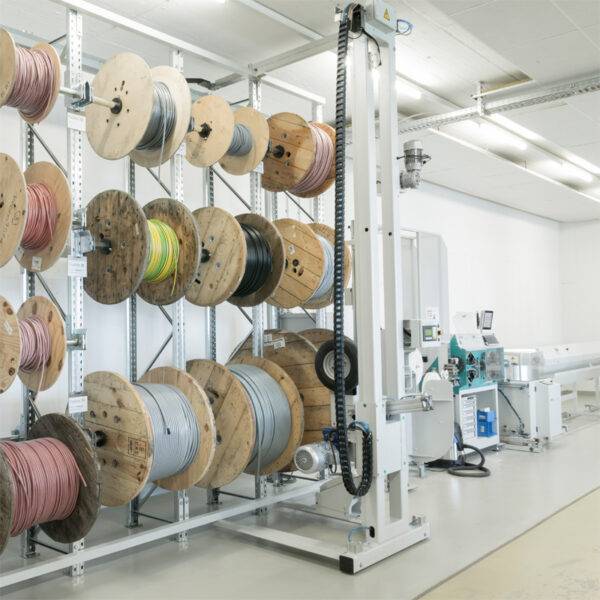 LA02 Rastrelliera semiautomatica per lo stoccaggio delle bobine - immagine 2